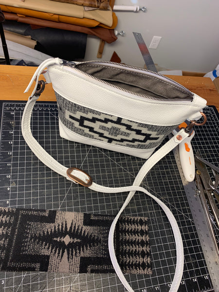 Elkhorn Mini Crossbody in White & Kiva Steps