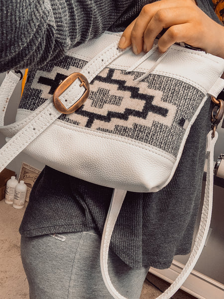 Elkhorn Mini Crossbody in White & Kiva Steps