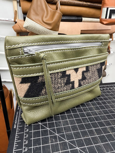 Olive Clutch